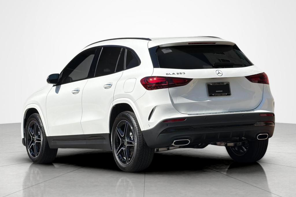 صورة 3 لـ 2026 Mercedes-BENZ GLA