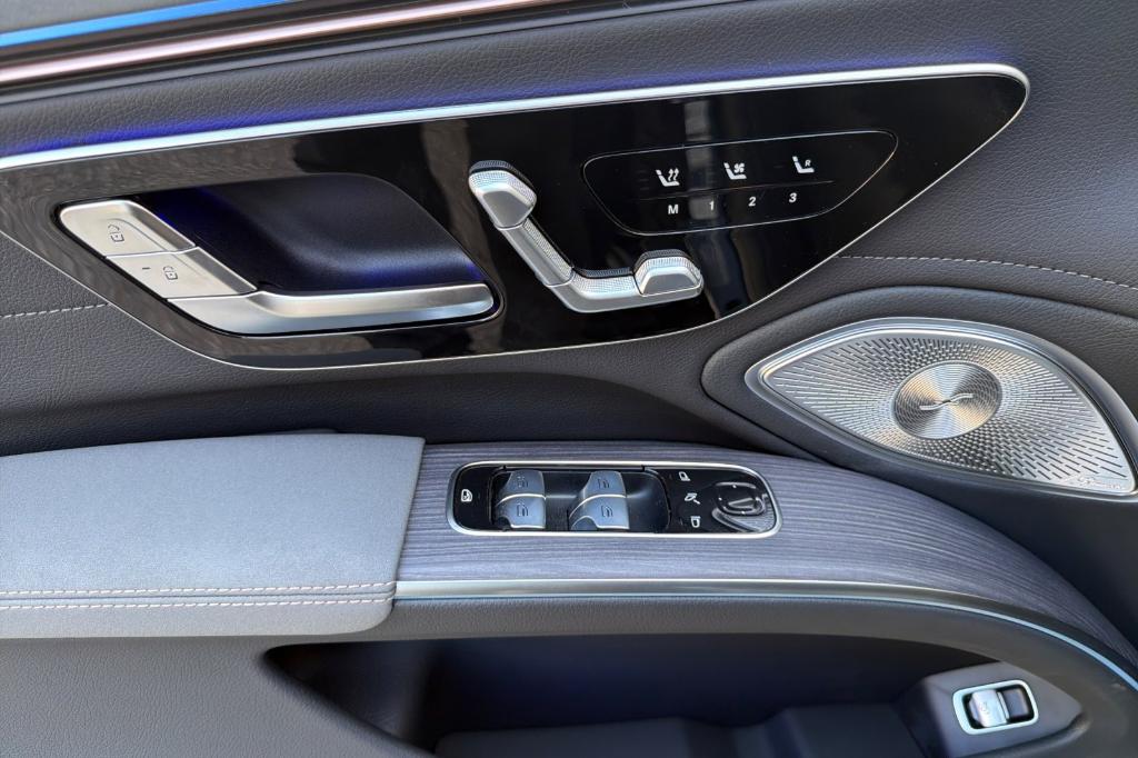 2026 Mercedes-BENZ EQS 照片 10
