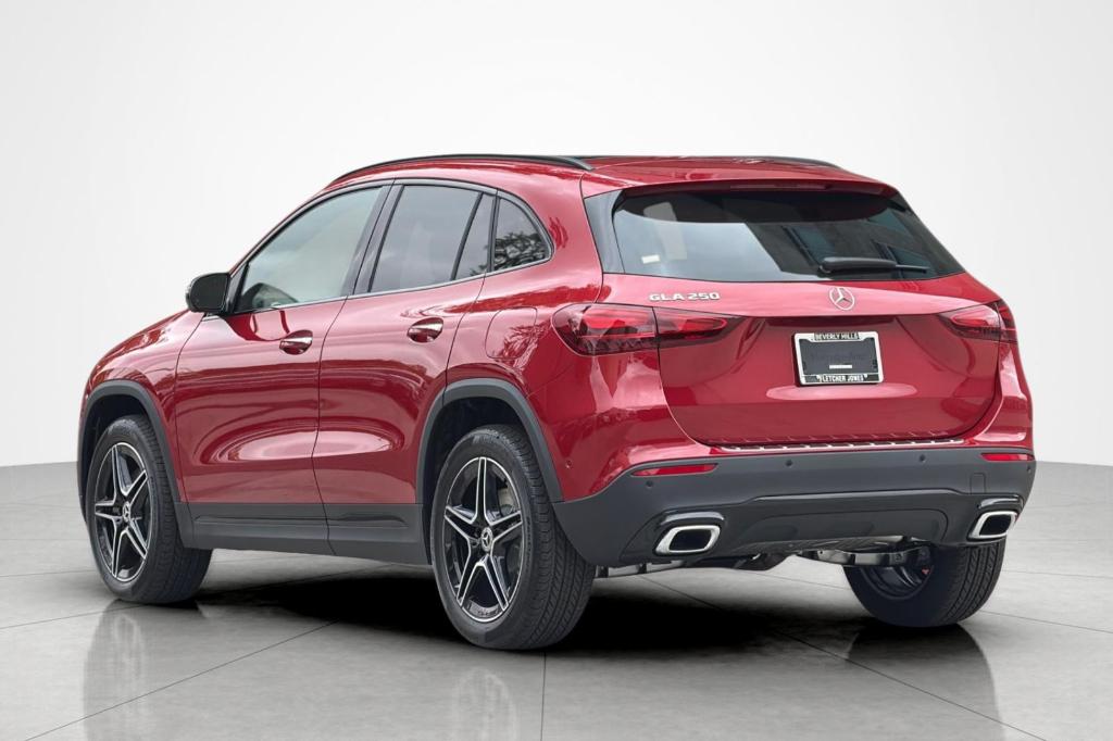 2026 Mercedes-BENZ GLA 照片 3