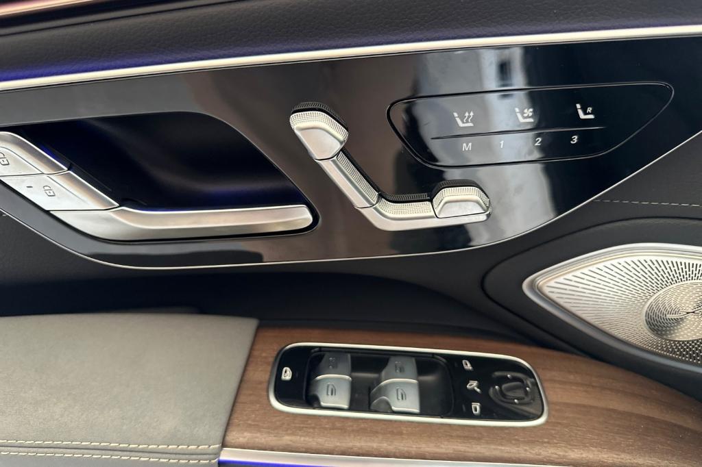 2026 Mercedes-BENZ EQS 照片 10