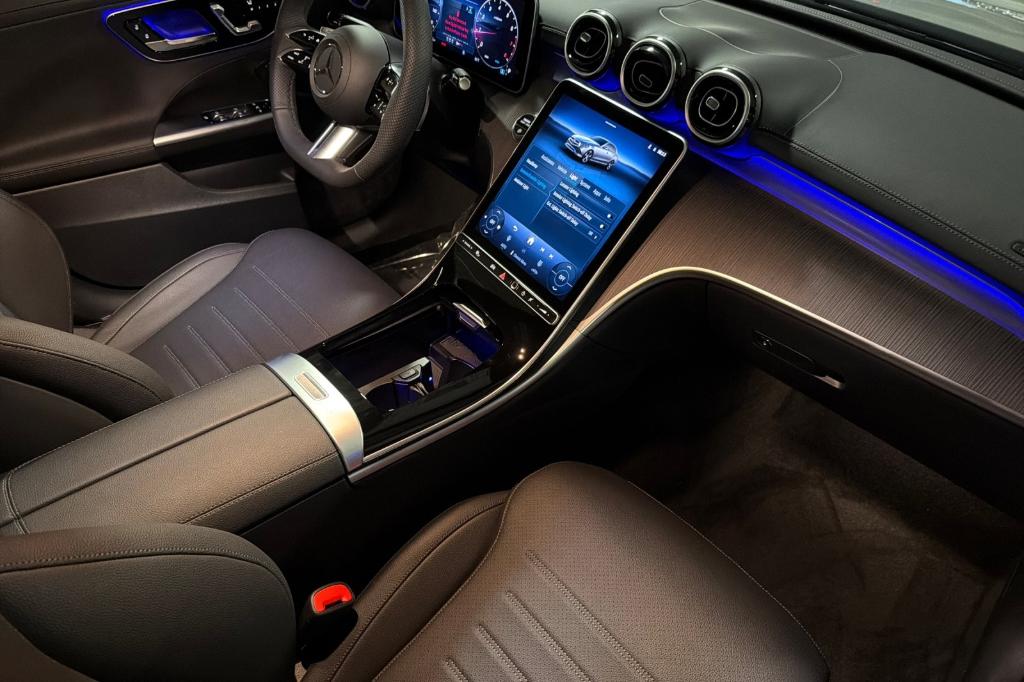 2026 Mercedes-BENZ C-CLASS — миниатюра 14