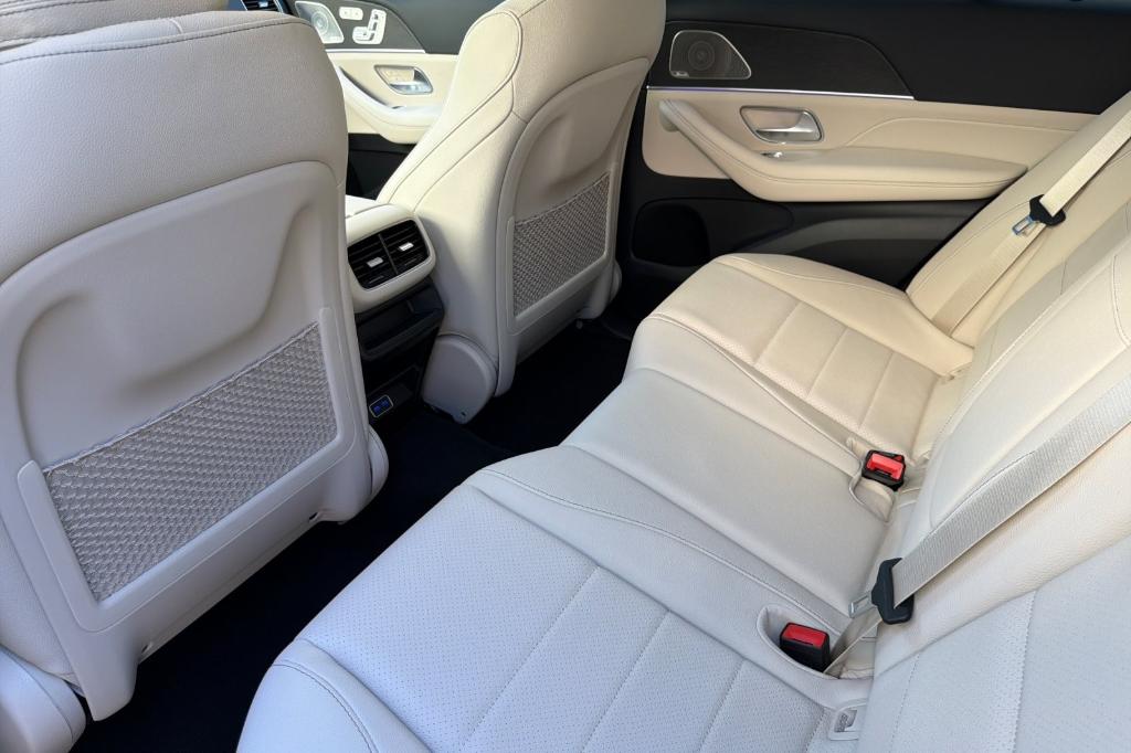 2026 Mercedes-BENZ GLE 缩略图 11