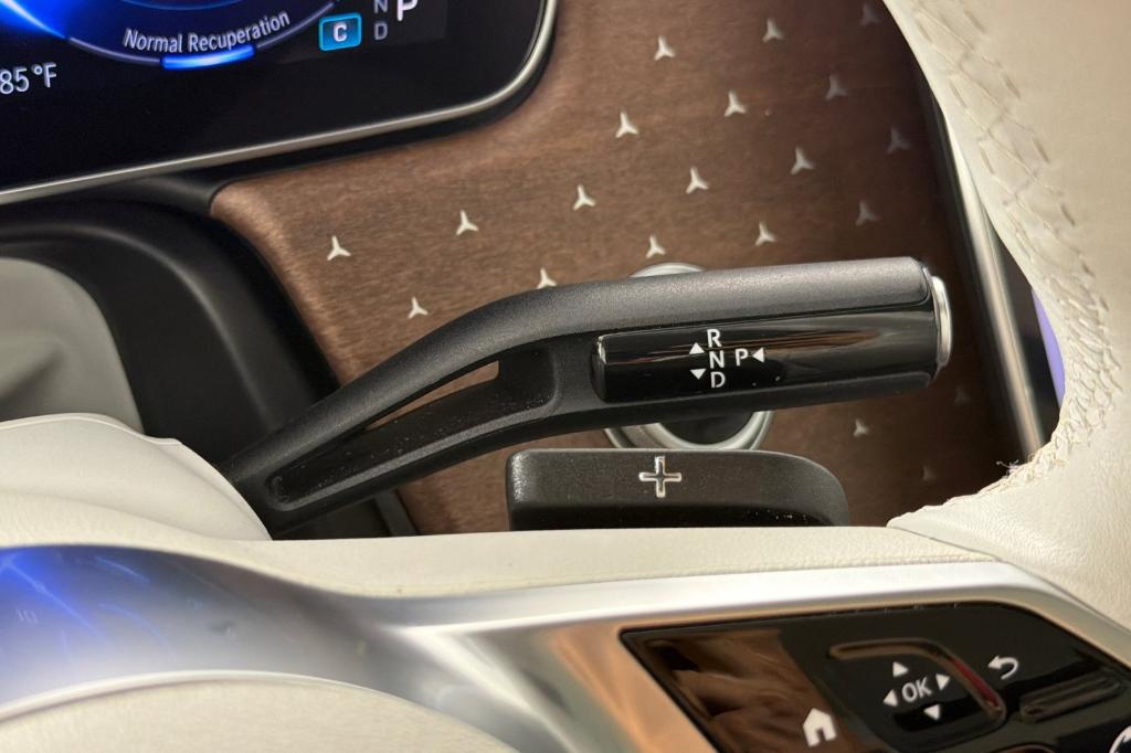 صورة مصغرة 21 لـ 2023 Mercedes-BENZ EQE