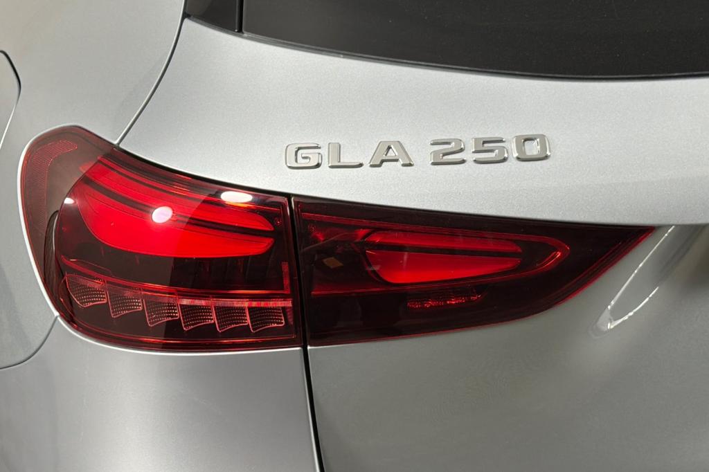 صورة مصغرة 26 لـ 2026 Mercedes-BENZ GLA