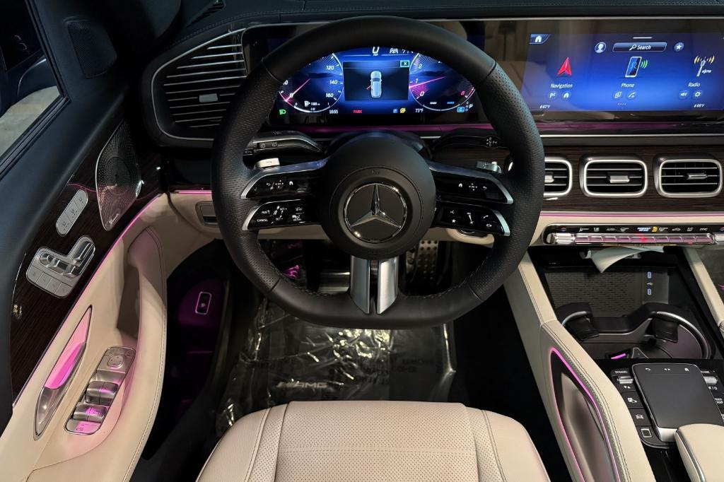 2026 Mercedes-BENZ GLS 缩略图 12