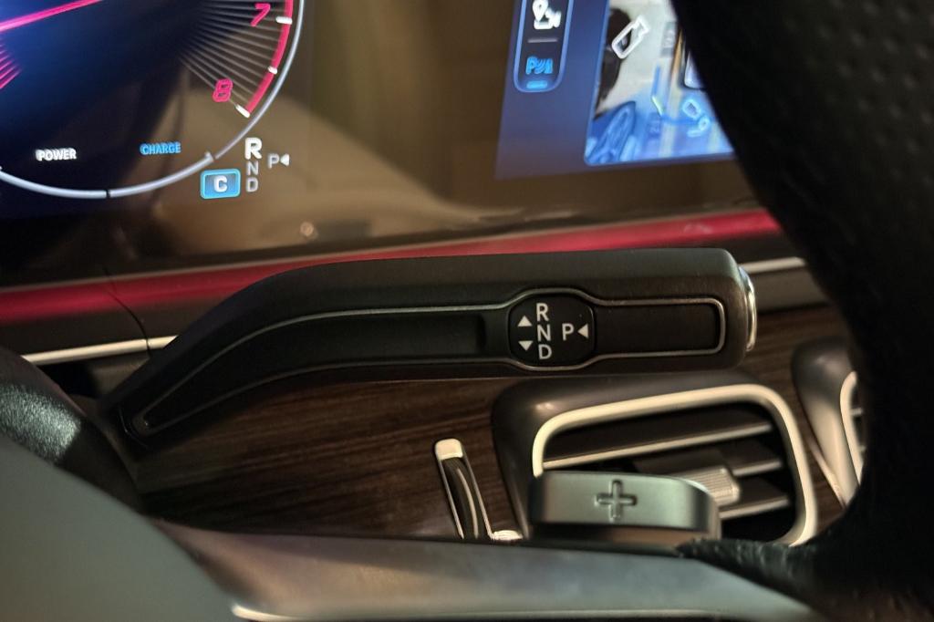 2026 Mercedes-BENZ GLS 缩略图 21