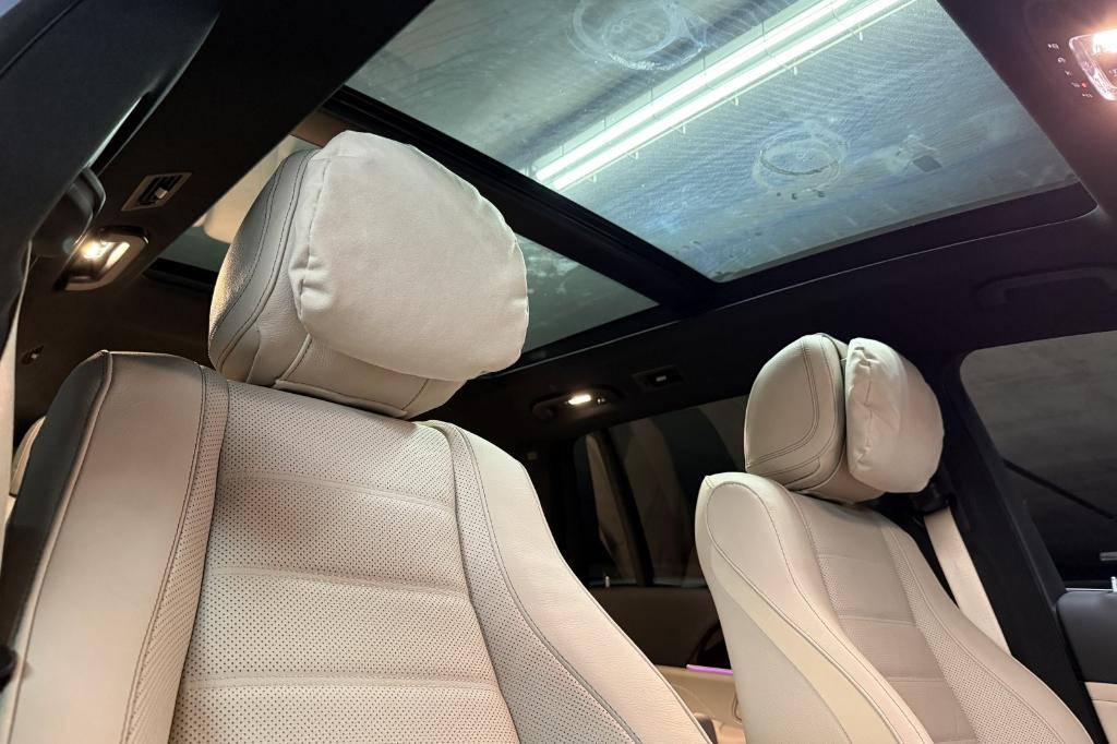 2026 Mercedes-BENZ GLS 缩略图 16