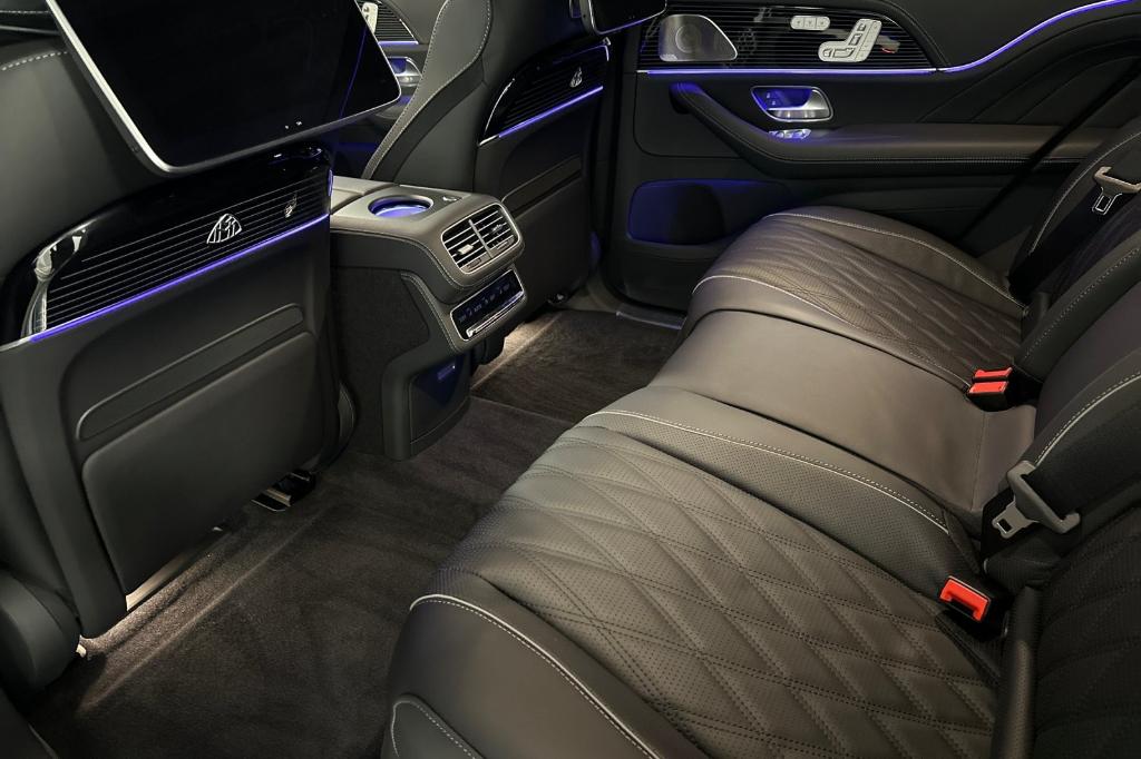 صورة مصغرة 11 لـ 2026 Mercedes-BENZ GLS MAYBACH