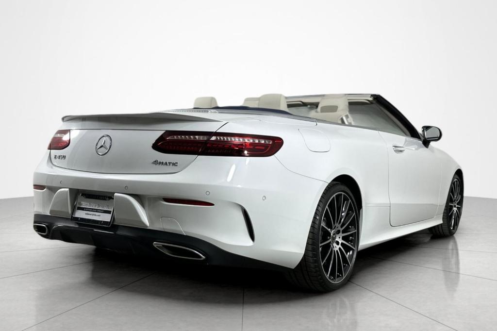 MERCEDES-BENZ E-CLASS - 5