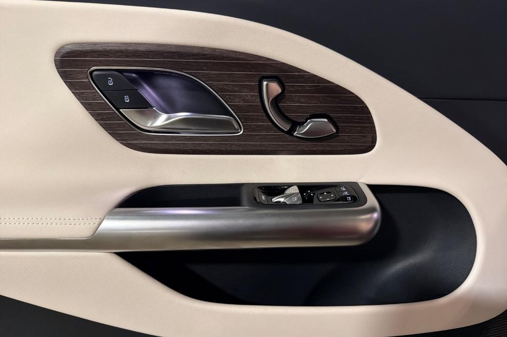 صورة 10 لـ 2027 Mercedes-BENZ CLA