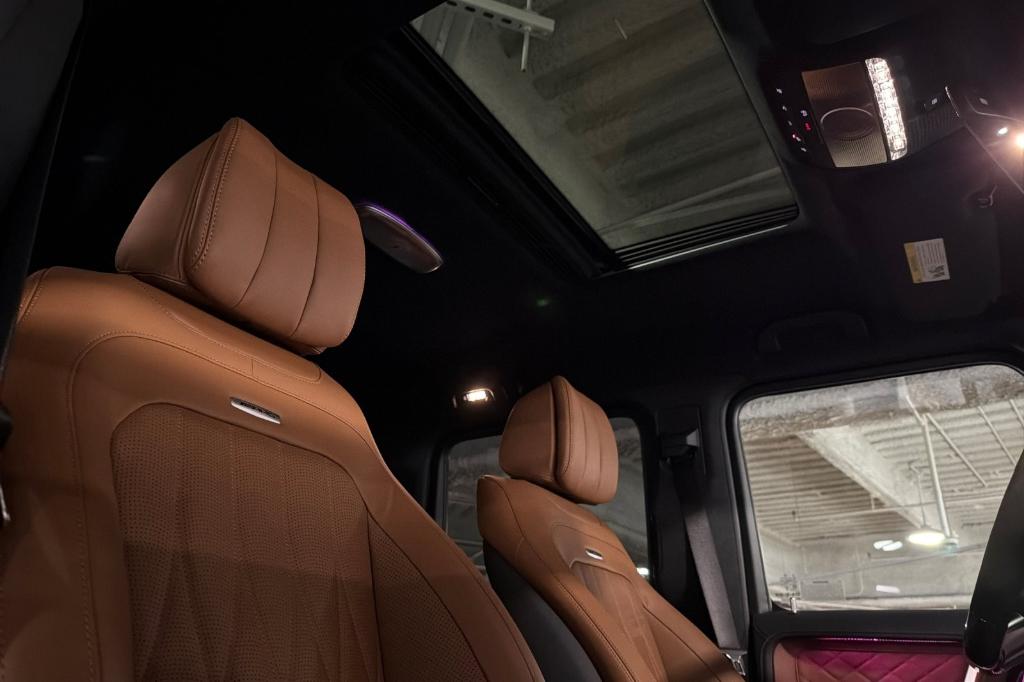 2027 Mercedes-BENZ AMG G 63 4MATIC — фото 16