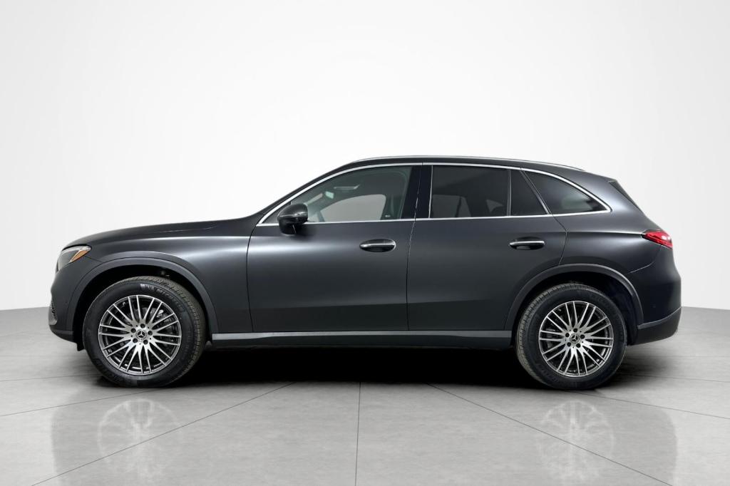 MERCEDES-BENZ GLC - 2