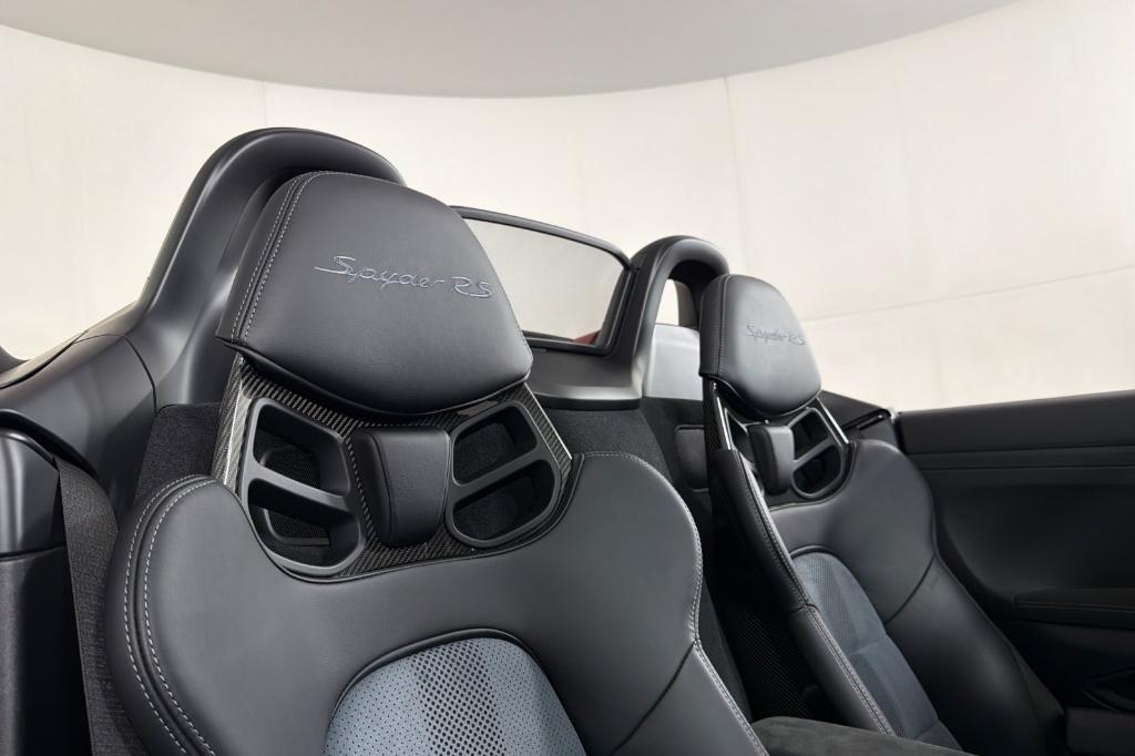 صورة مصغرة 15 لـ 2025 Porsche 718 SPYDER RS