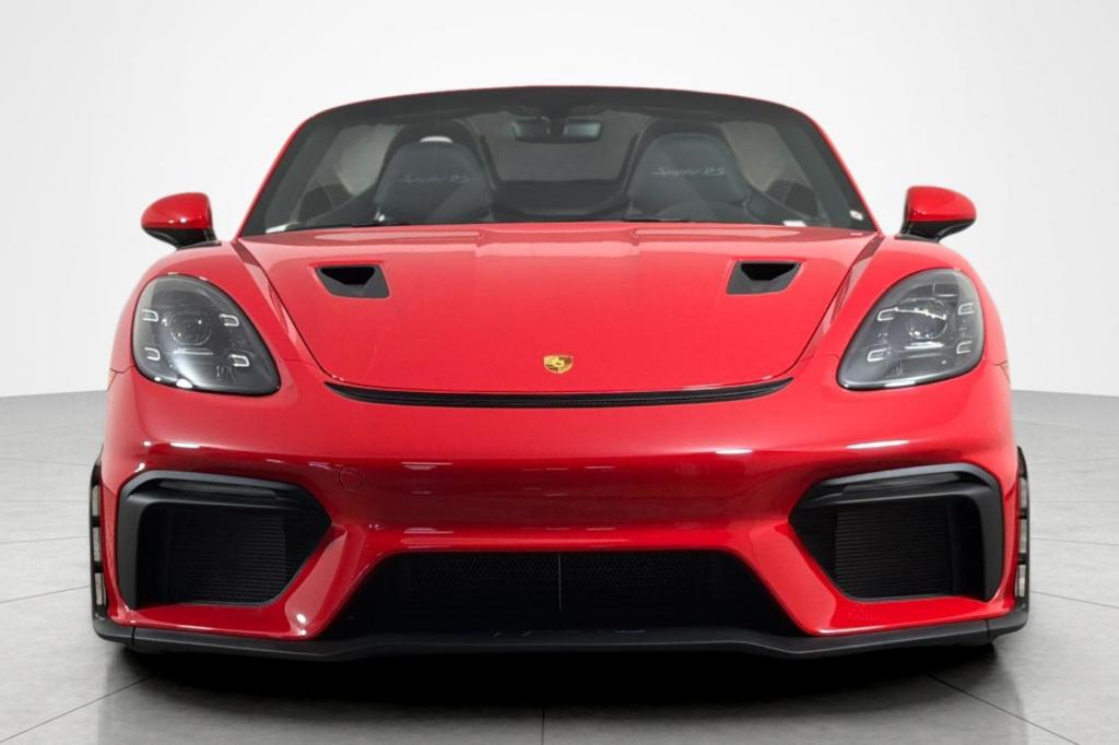 صورة 8 لـ 2025 Porsche 718 SPYDER RS