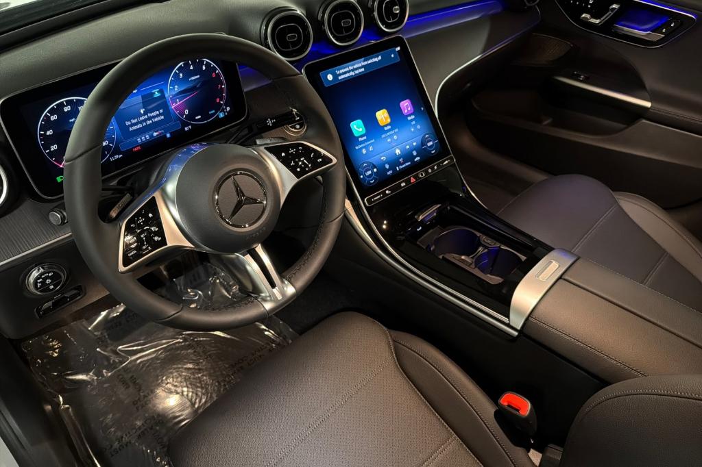 2026 Mercedes-BENZ C-CLASS — фото 9