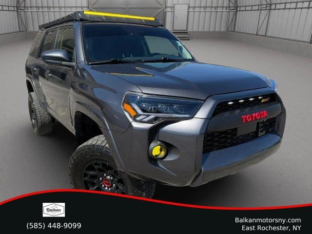 TOYOTA 4RUNNER - 1