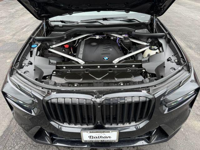 صورة مصغرة 39 لـ 2024 BMW X7 XDRIVE40I