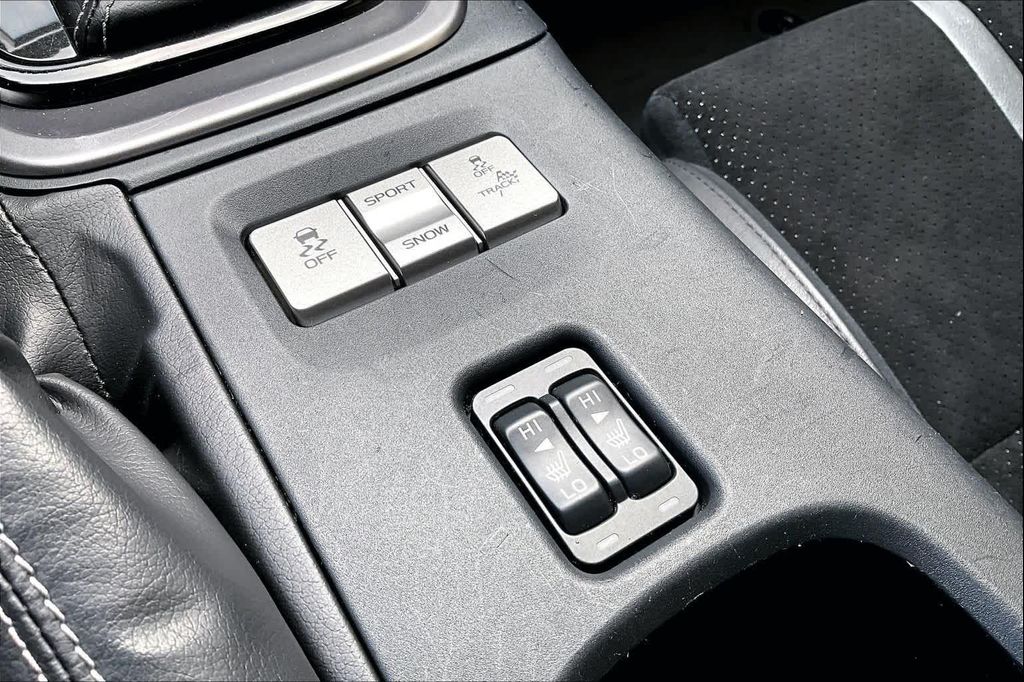 2023 Toyota GR86 PREMIUM — миниатюра 33