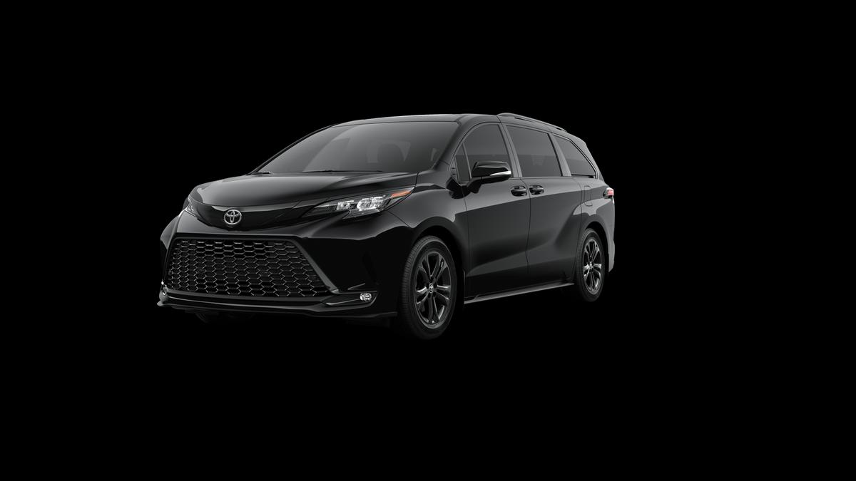 New 2026 Toyota Sienna XSE 7 Passenger