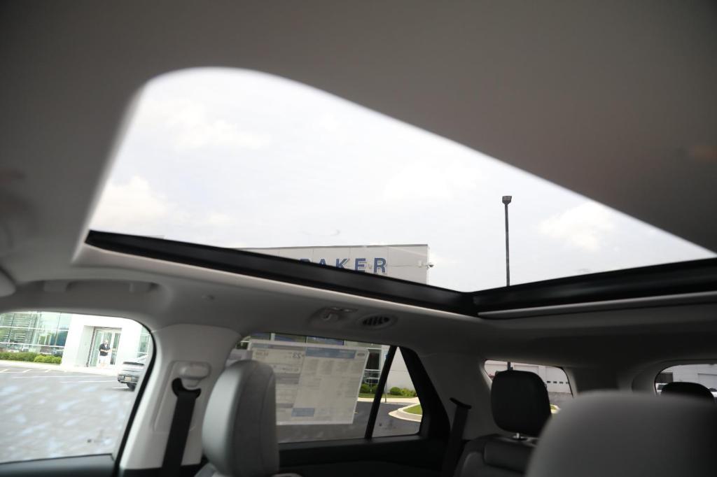 2026 FORD EXPLORER ACTIVE 缩略图 17