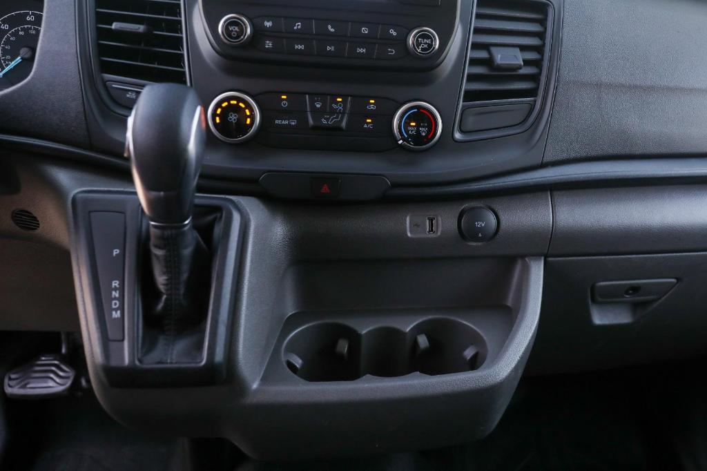 صورة مصغرة 38 لـ 2025 FORD TRANSIT-250