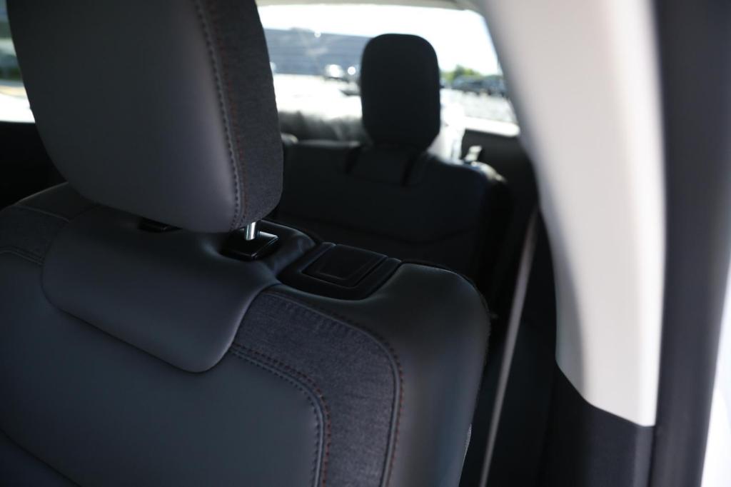 2026 FORD EXPLORER ACTIVE 缩略图 26