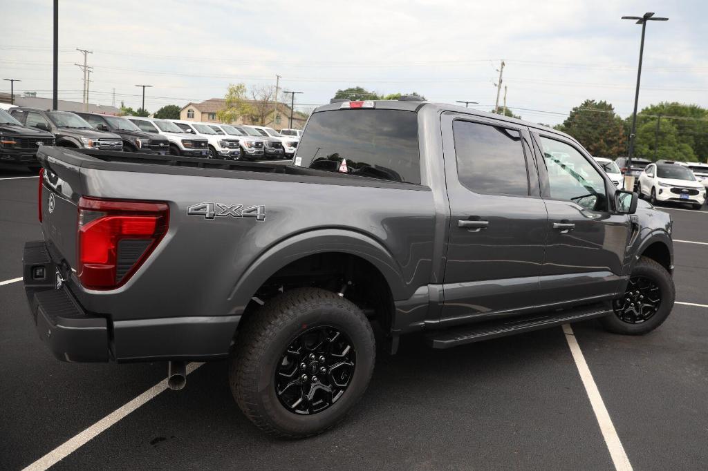 صورة 9 لـ 2026 FORD F-150 XLT