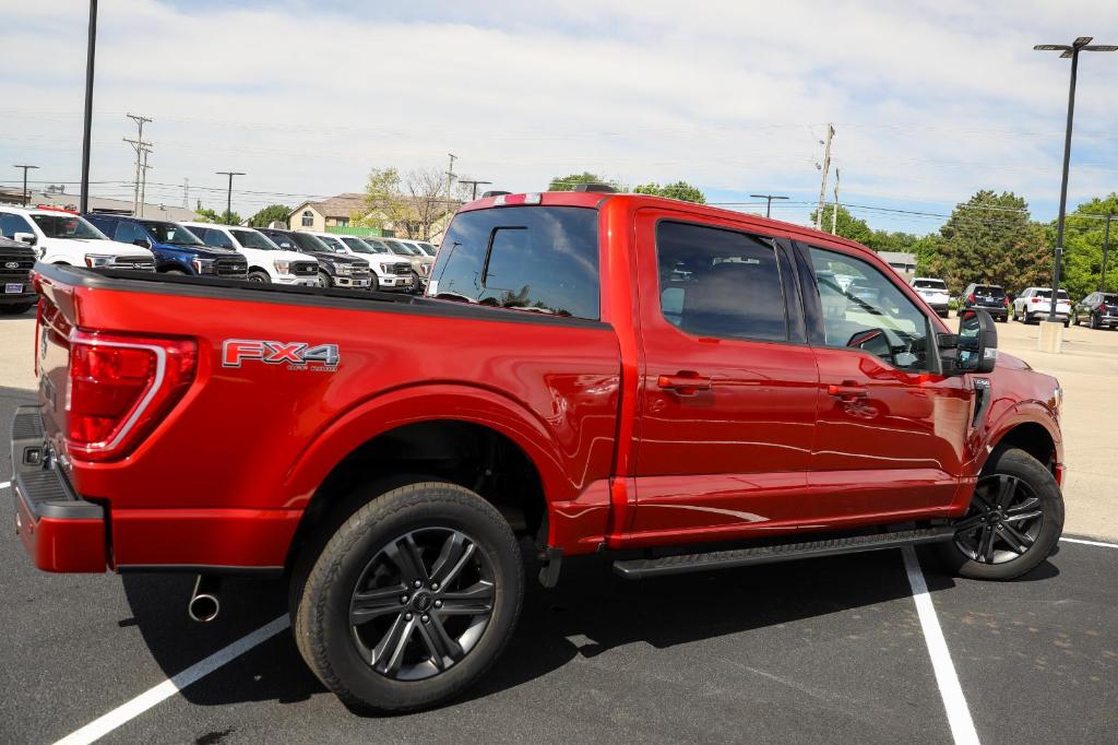 صورة 10 لـ 2023 FORD F-150 XLT