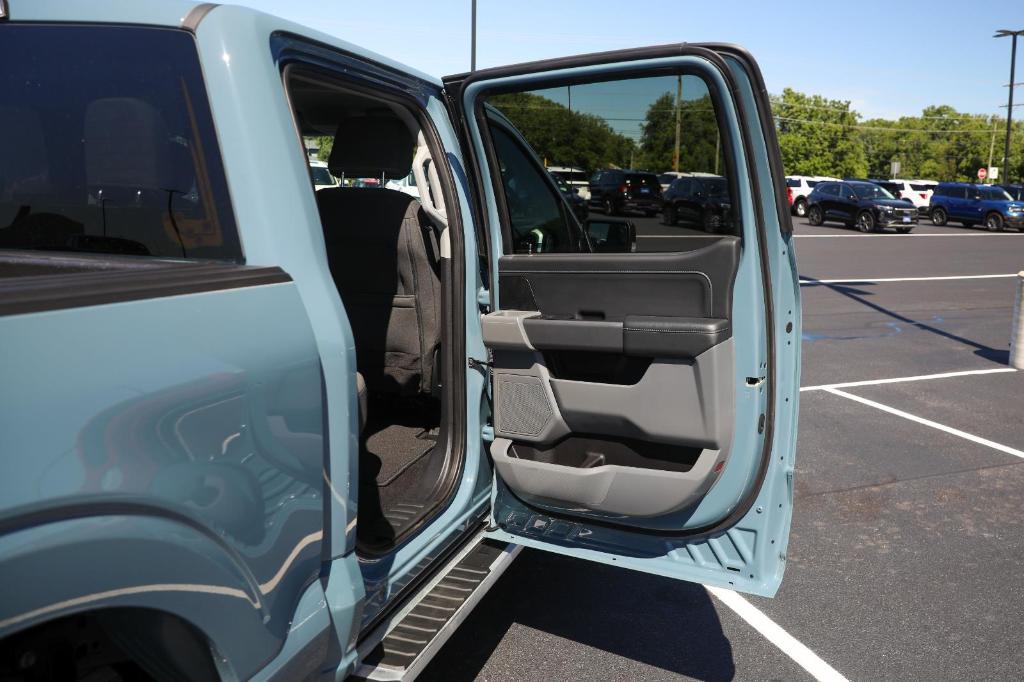 صورة مصغرة 27 لـ 2023 FORD F-150 XLT
