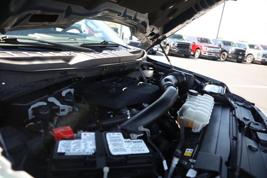صورة مصغرة 44 لـ 2023 FORD F-150 XLT