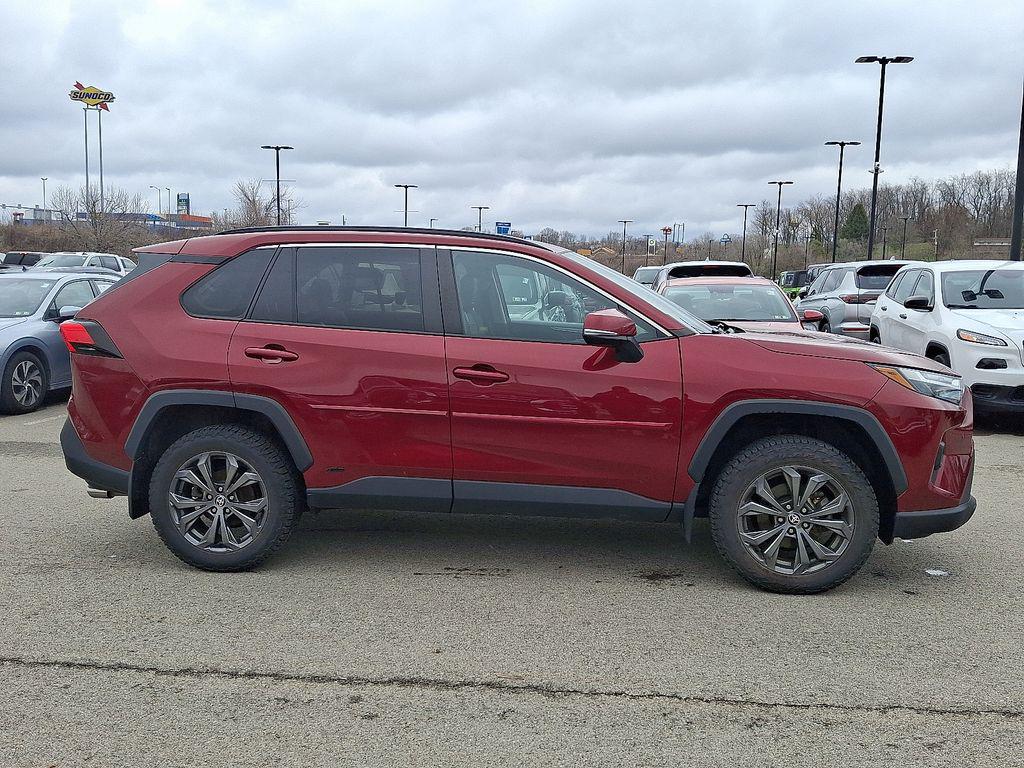TOYOTA RAV4 - 7