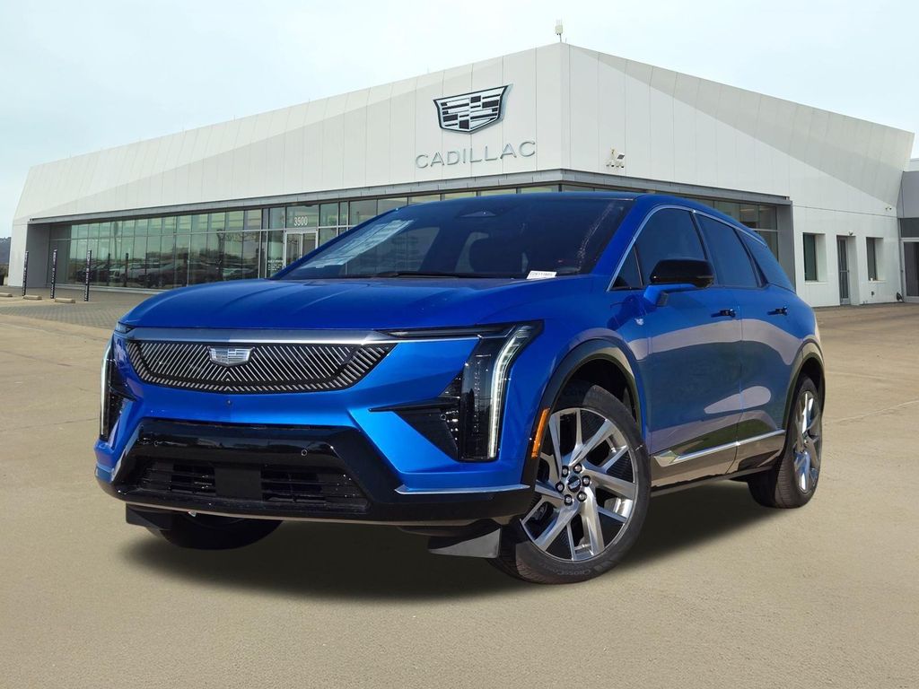 New 2026 Cadillac OPTIQ Luxury
