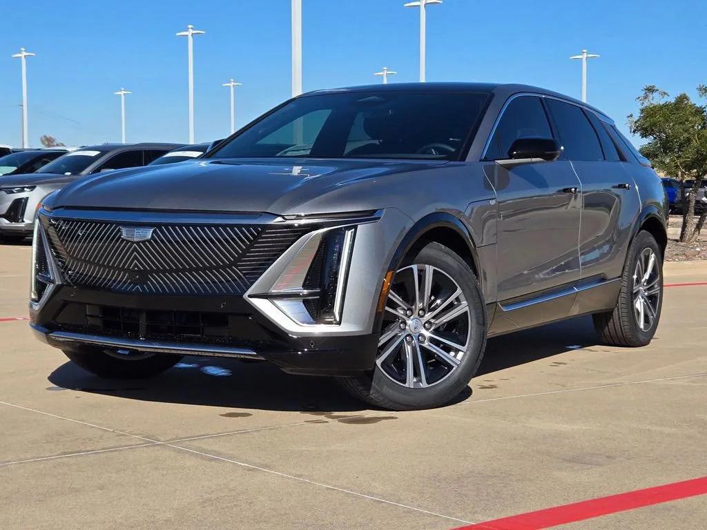 New 2026 Cadillac LYRIQ Luxury