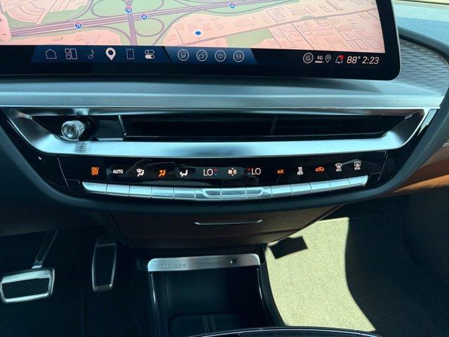 صورة مصغرة 26 لـ 2027 Cadillac LYRIQ LUXURY