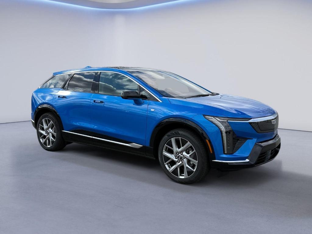 New 2025 Cadillac OPTIQ Luxury