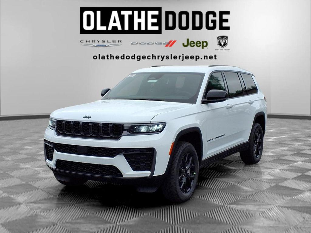 New 2026 Jeep Grand Cherokee L Altitude