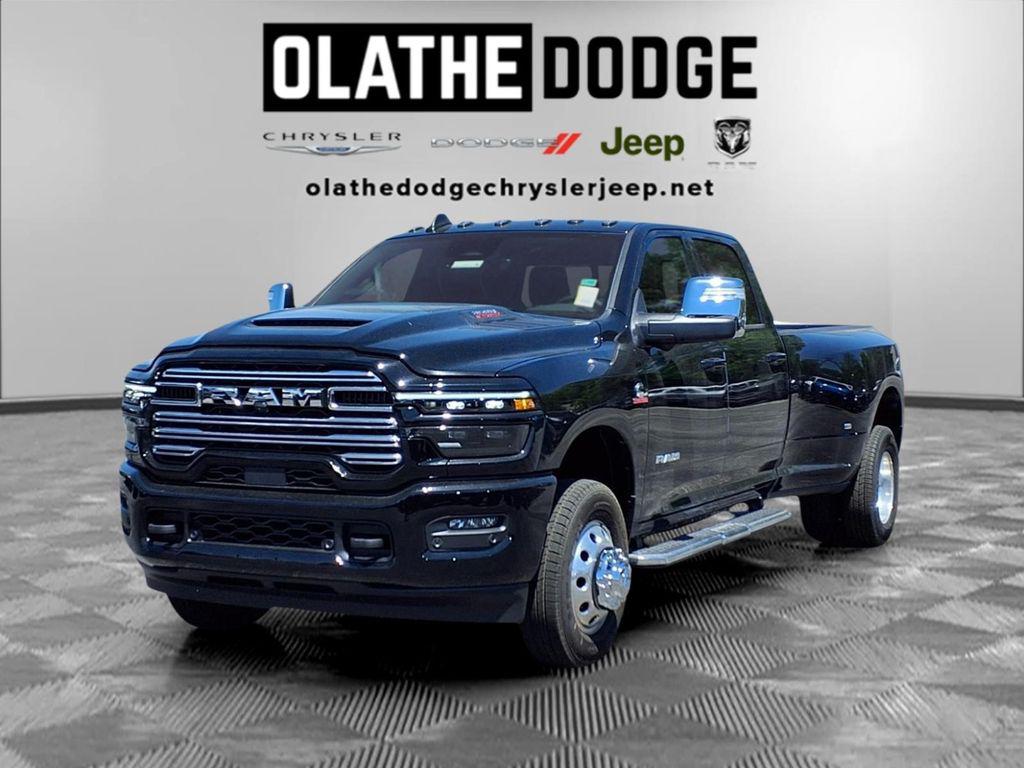 New 2026 RAM 3500 Laramie Crew Cab 4x4 8' Box