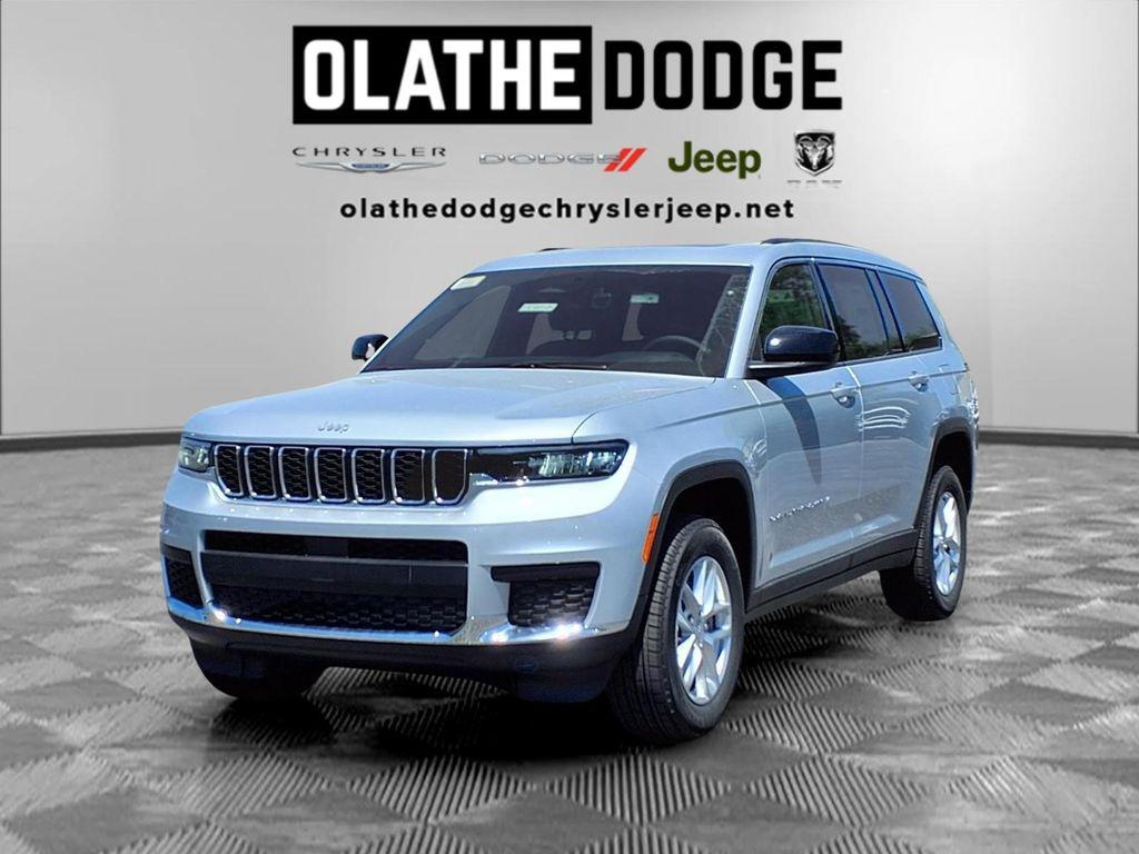 New 2026 Jeep Grand Cherokee L Altitude