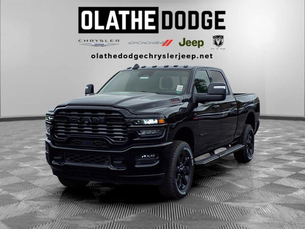 New 2026 RAM 2500 Big Horn Crew Cab 4x4 6'4' Box
