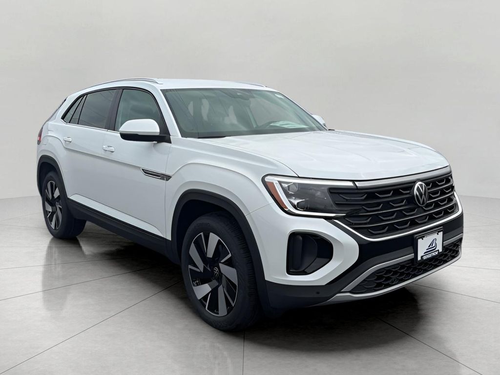 New 2026 Volkswagen Atlas Cross Sport 2.0T SE w/Technology 4MOTION