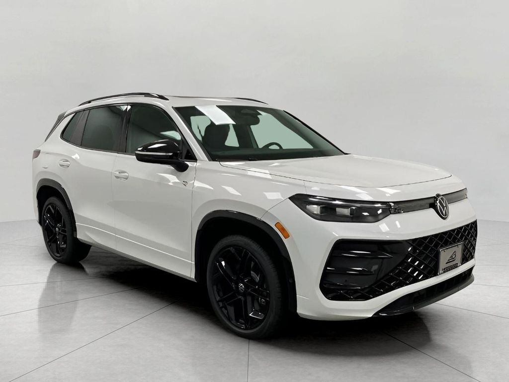 New 2026 Volkswagen Tiguan 2.0T SE R-Line Black 4MOTION