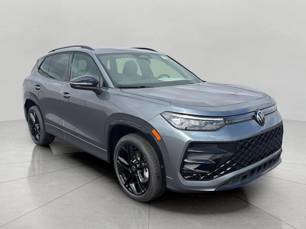 New 2026 Volkswagen Tiguan 2.0T SE R-Line Black 4MOTION