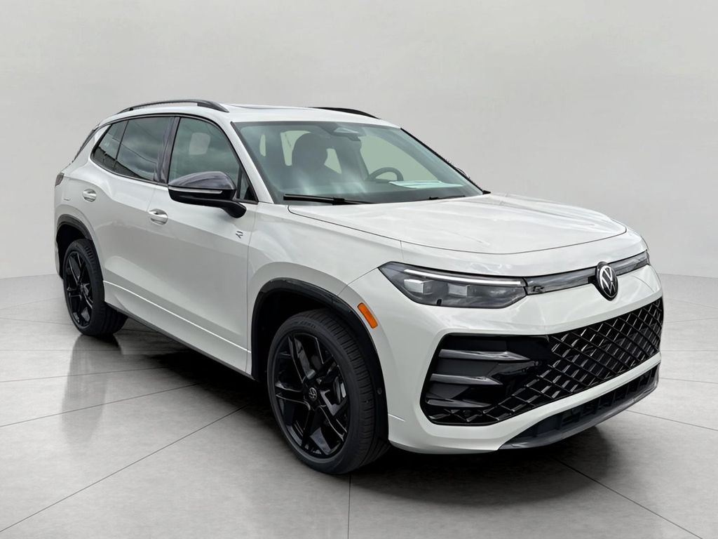 New 2026 Volkswagen Tiguan 2.0T SE R-Line Black 4MOTION