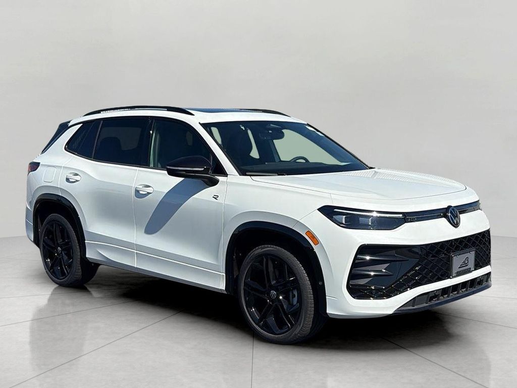 New 2026 Volkswagen Tiguan 2.0T SE R-Line Black 4MOTION