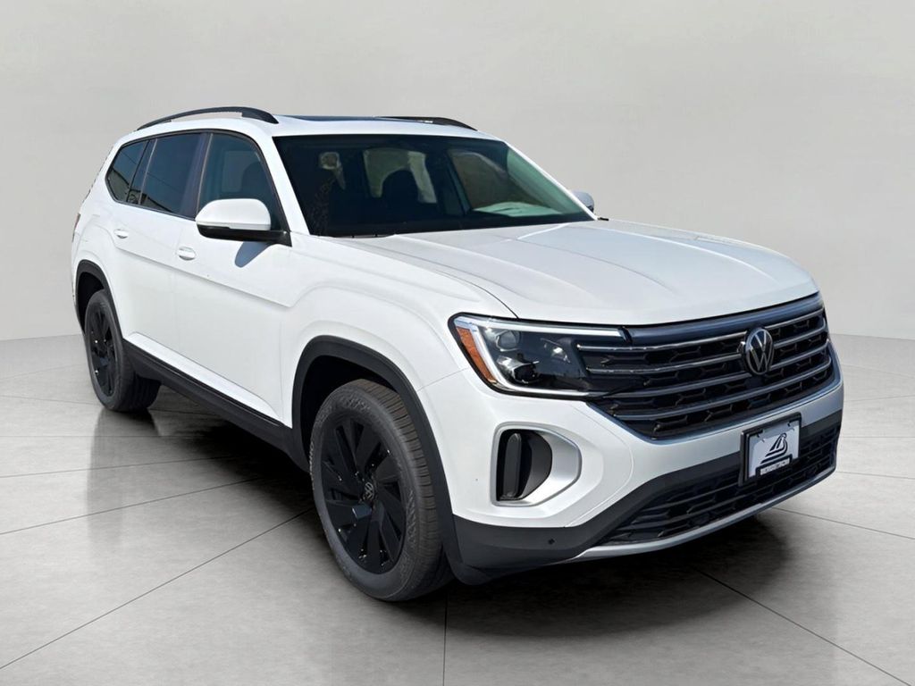 New 2026 Volkswagen Atlas 2.0T SE w/Technology 4MOTION