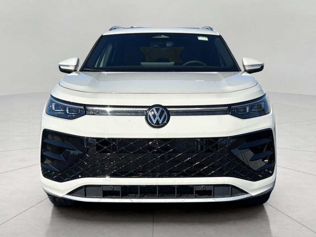 New 2026 Volkswagen Tiguan 2.0T SEL R-Line 4MOTION