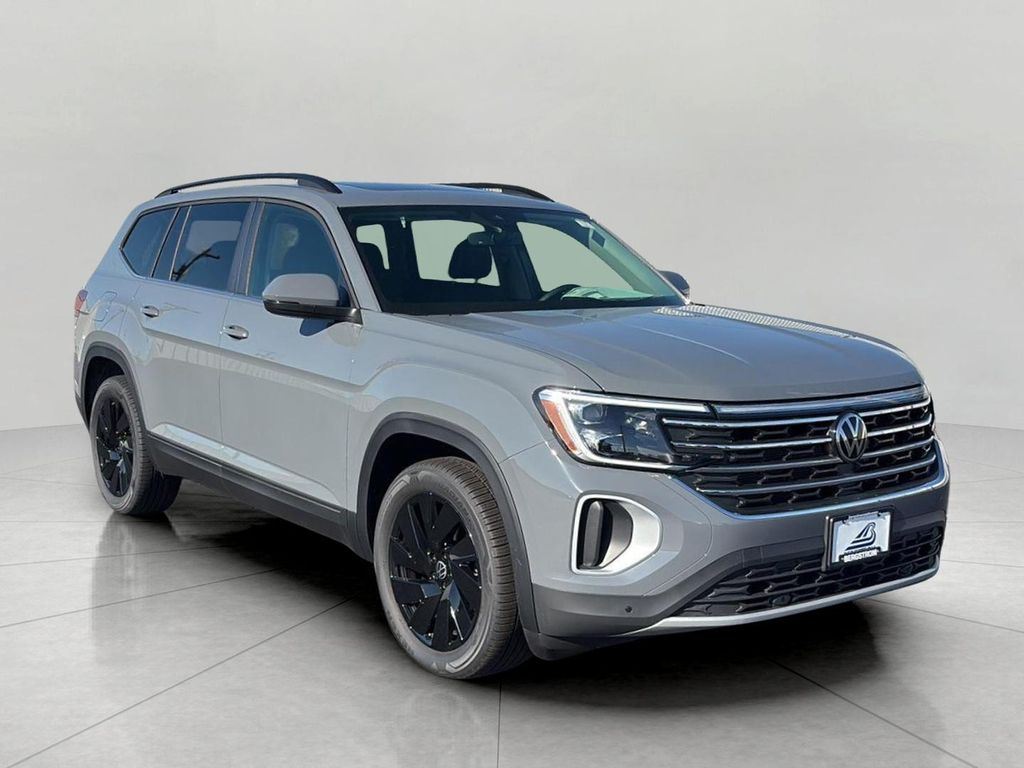 New 2026 Volkswagen Atlas 2.0T SE w/Technology 4MOTION