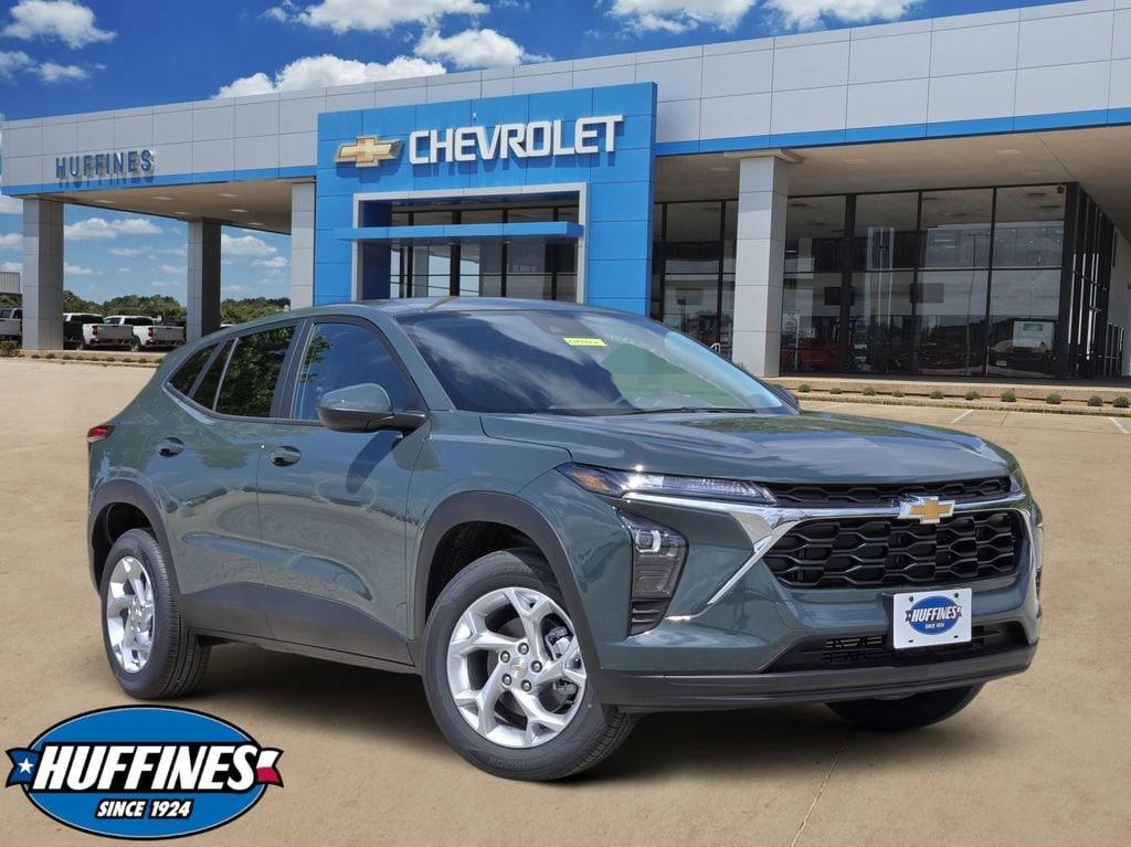 New 2026 Chevrolet Trax LS