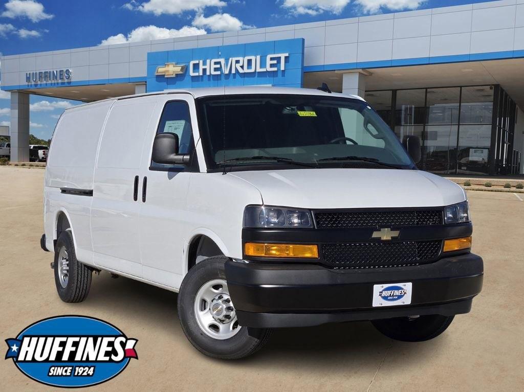 New 2026 Chevrolet Express 2500 Work Van