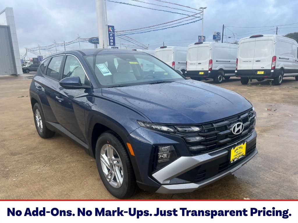 New 2026 Hyundai TUCSON SE